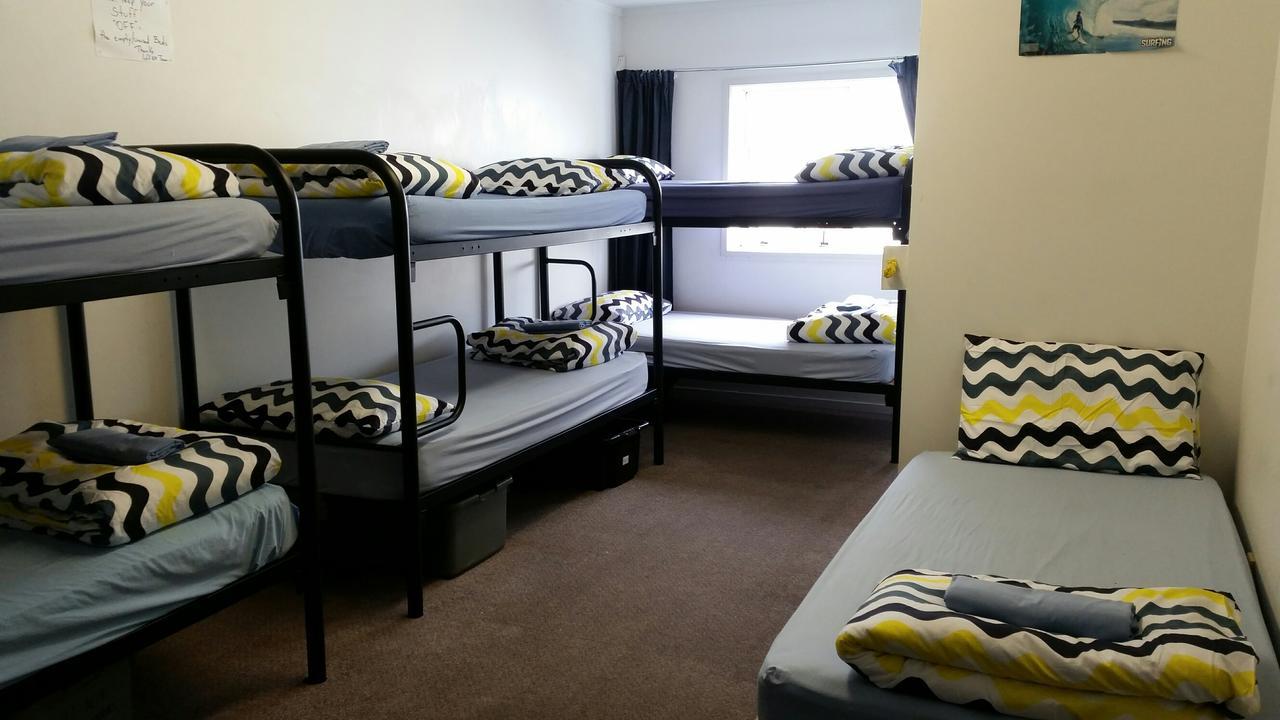 Loft 109 Backpackers Hostel Тауранга Экстерьер фото